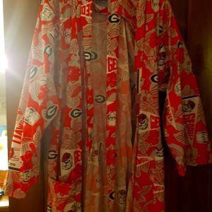 Uni of Georgia cotton robe.